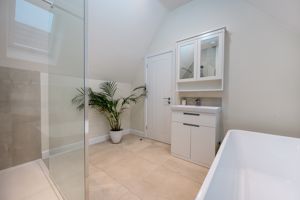 Photo 40- click for photo gallery